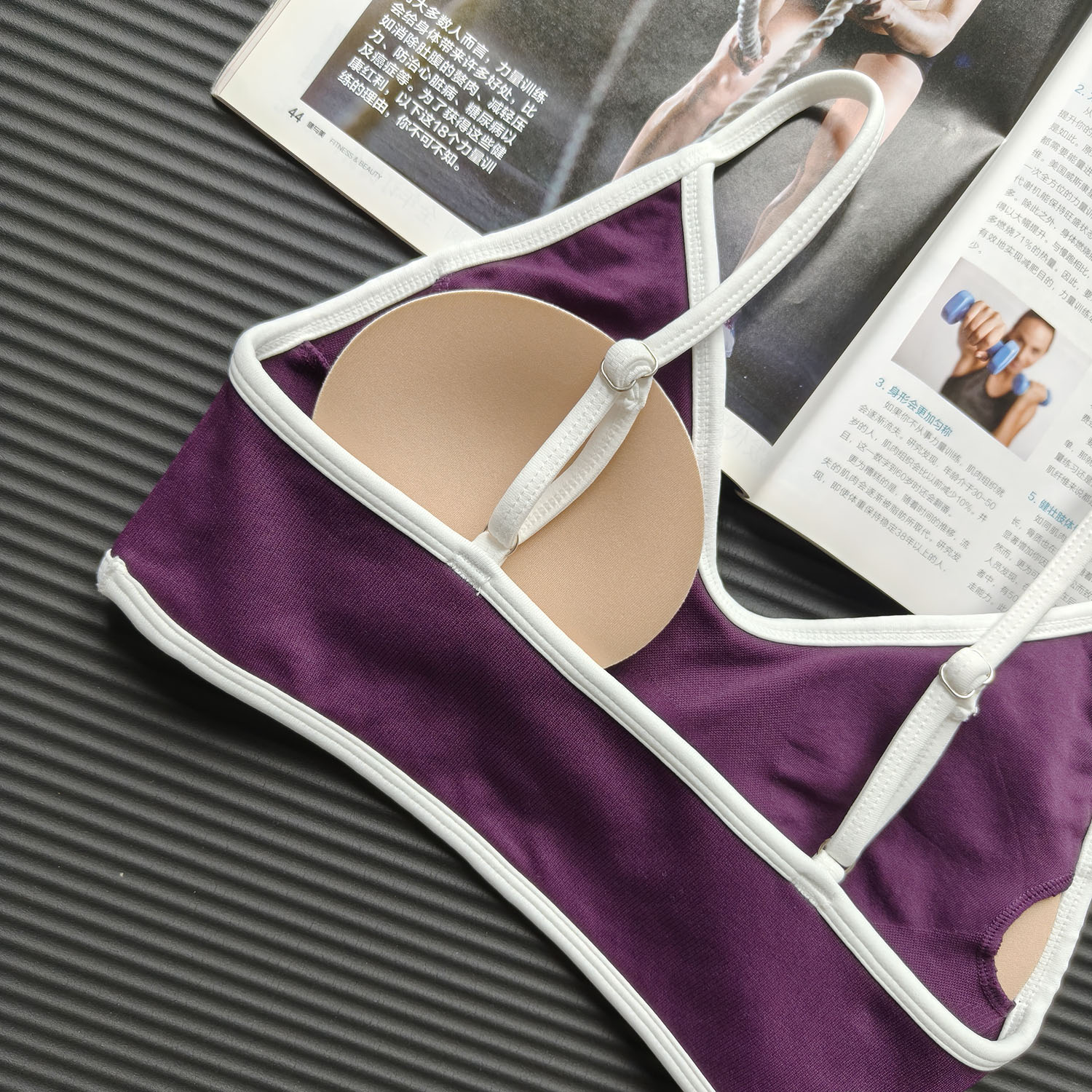 Contrast Color Women's Seamles - Sports Bra Racerback ulasan dan harga